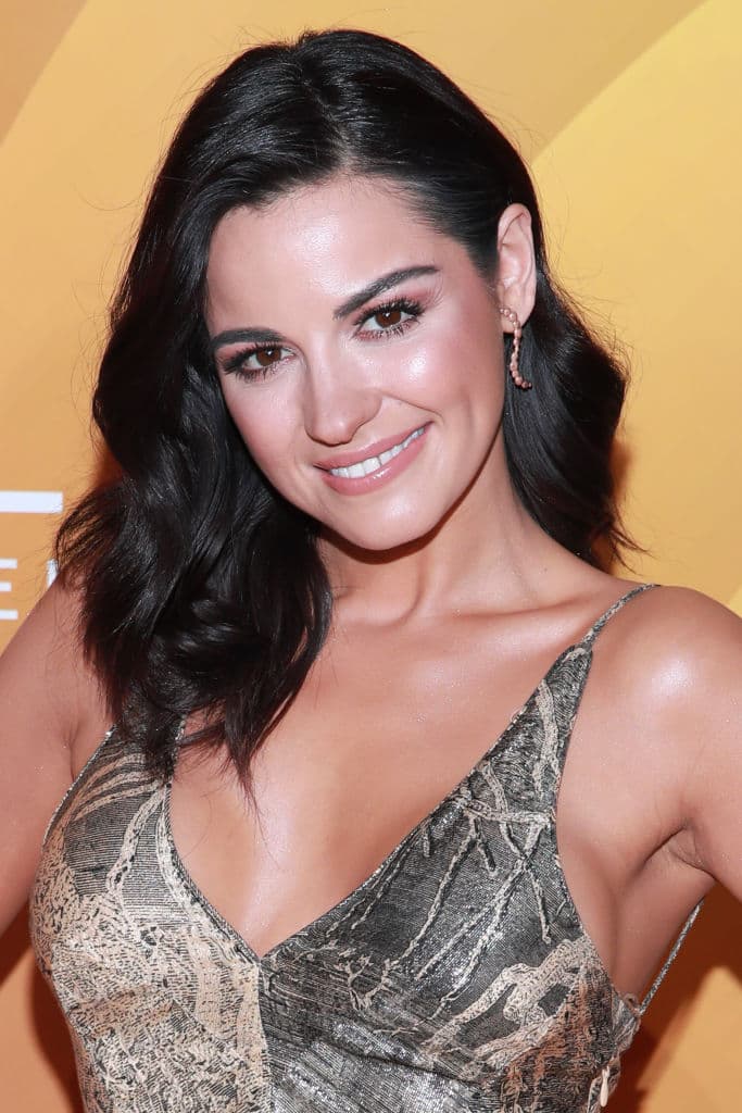 "No he llegado a la respuesta de estas preguntas. Creo que 
<b>el concepto que tenía sobre amor y las relaciones ha cambiado </b>y seguirá cambiado", compartió en la entrevista. 
<br>