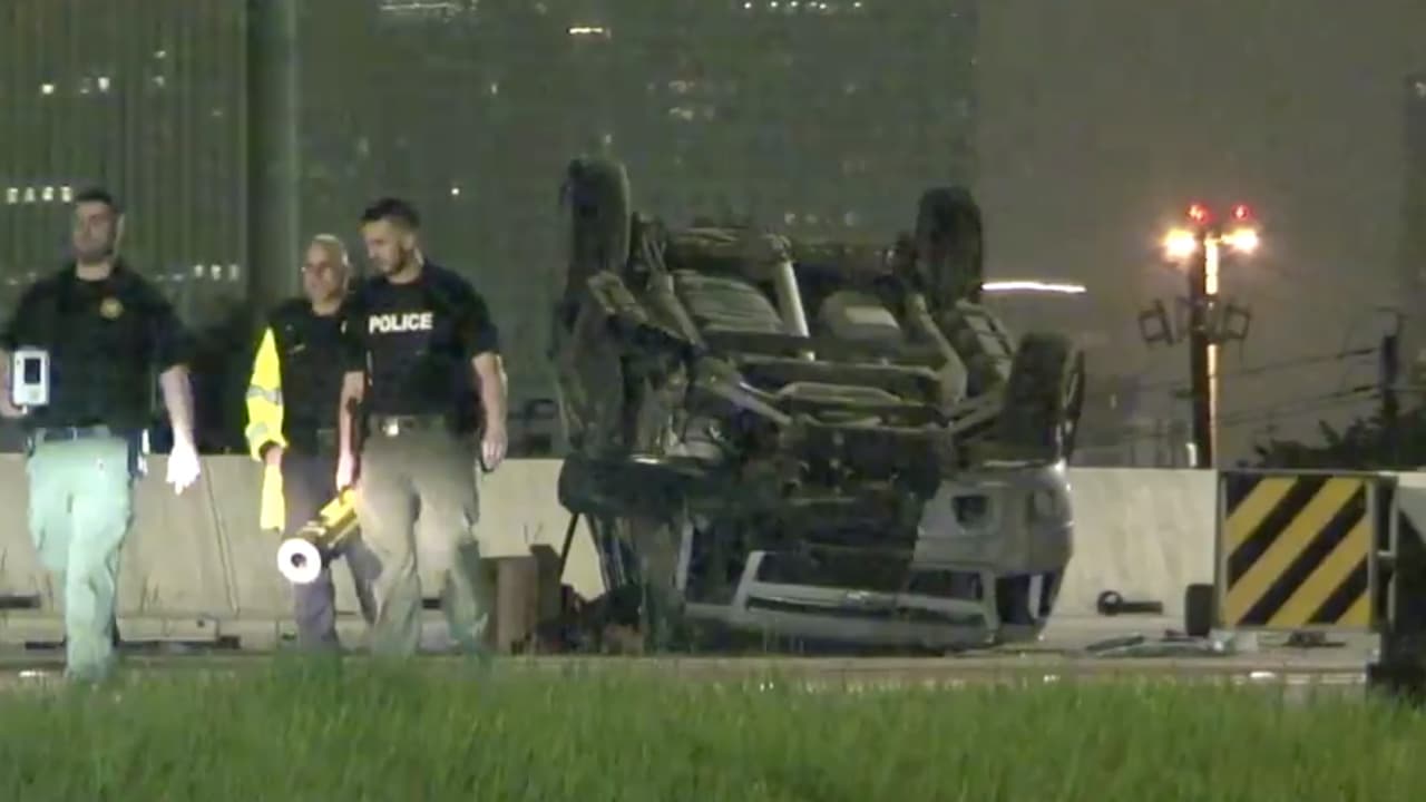 Muere conductor al salir expulsado de su vehículo en la carretera 288 al sur de Houston