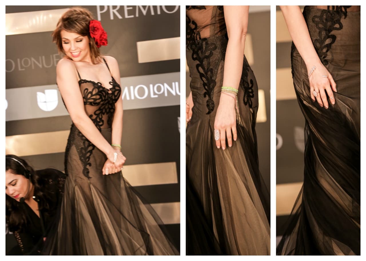 Thalía fue una de las favoritas, en todos los aspectos y en accesorios no podía fallar,