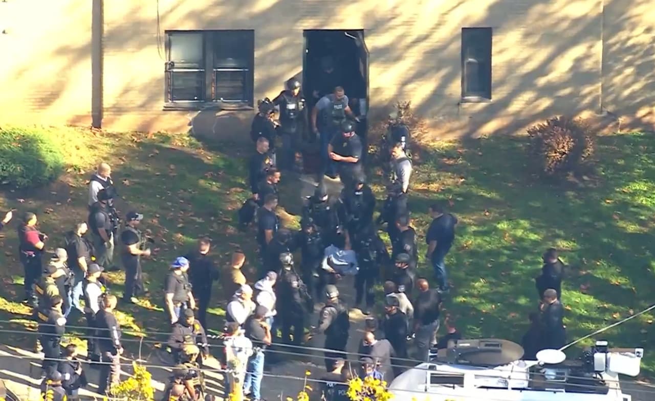 Arrestan a sospechoso de disparar contra policías en Newark