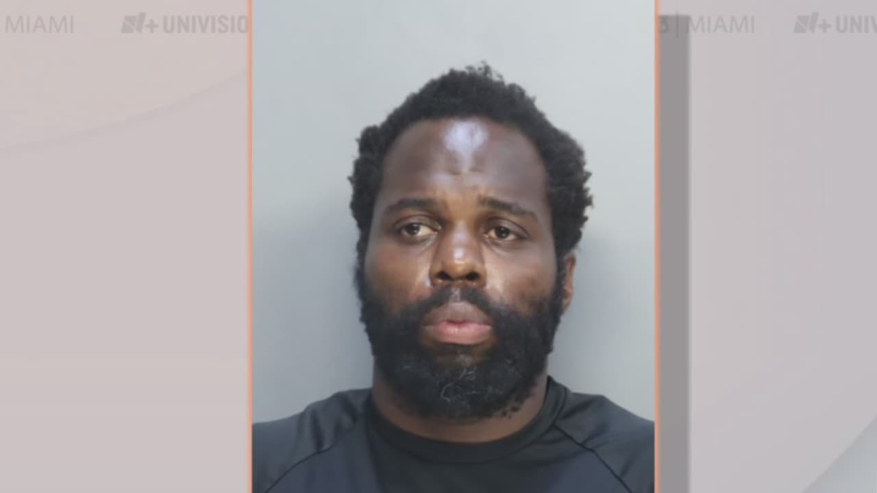 Este hombre es acusado de encerrar a sus hijos, no darles de comer y prohibirles bañarse en Miami-Dade