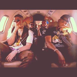 "Lo vimos como un diamante a pulir y que podía llegar a donde gracias a Dios llegó. Bad Bunny estaba en el momento perfecto, con la herramienta perfecta en un momento y el segundo perfecto para crear su música”, agrega Semper.