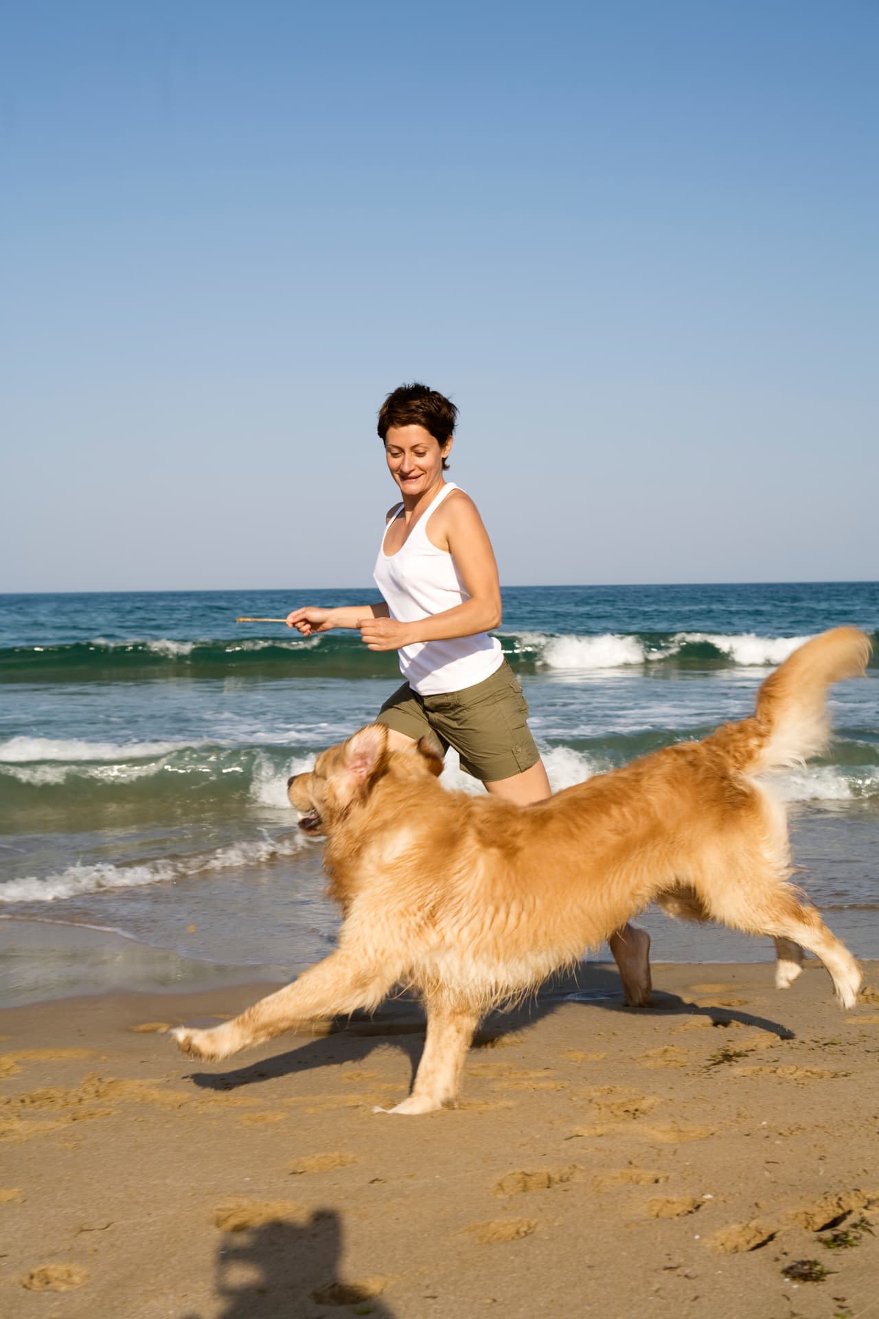 ¿Cómo puede ser esto? Pues bien: él cree que te está cuidando.