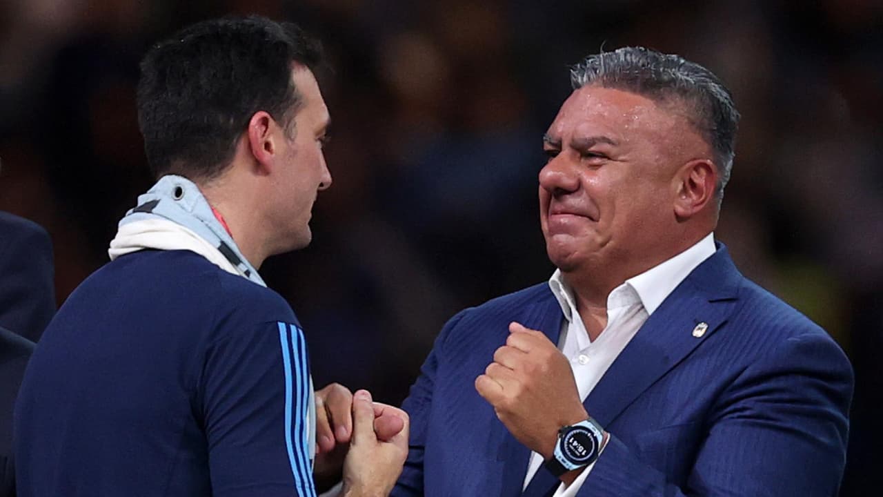 Lionel Scaloni tiene acuerdo de palabra para continuar como DT de Argentina