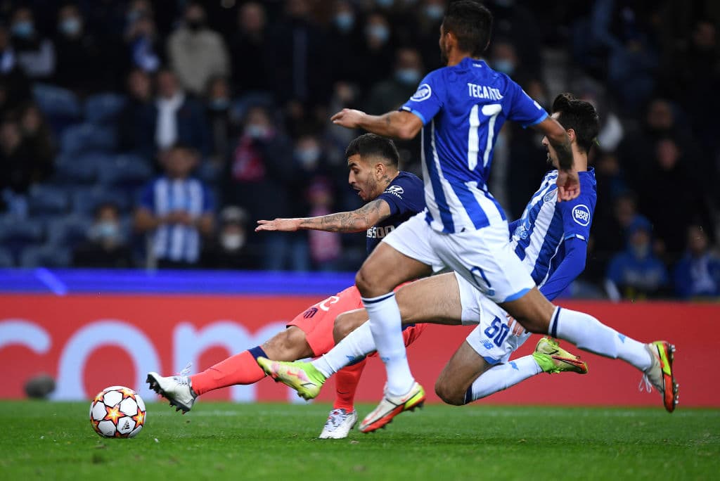 Porto cayó en casa 3-1 frente al Atlético de Madrid, Borussia Dortmundo no se tocó el corazón y goleo 5-0 al Besiktas y el Sheriff consigue el empate 1-1 frente al Shakhtar.