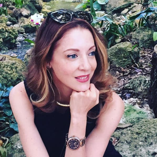 "...Estoy fuerte, llena de vida y trabajando! Solo espero que me acompañen con su amor y respeto. Agradezco el interés por mi salud, los mantendré informados en mis redes sociales y no daré más declaraciones al respecto. Todo mi cariño y amor!!! #fuerzafuria!! Los quiero!!!!", explicó.