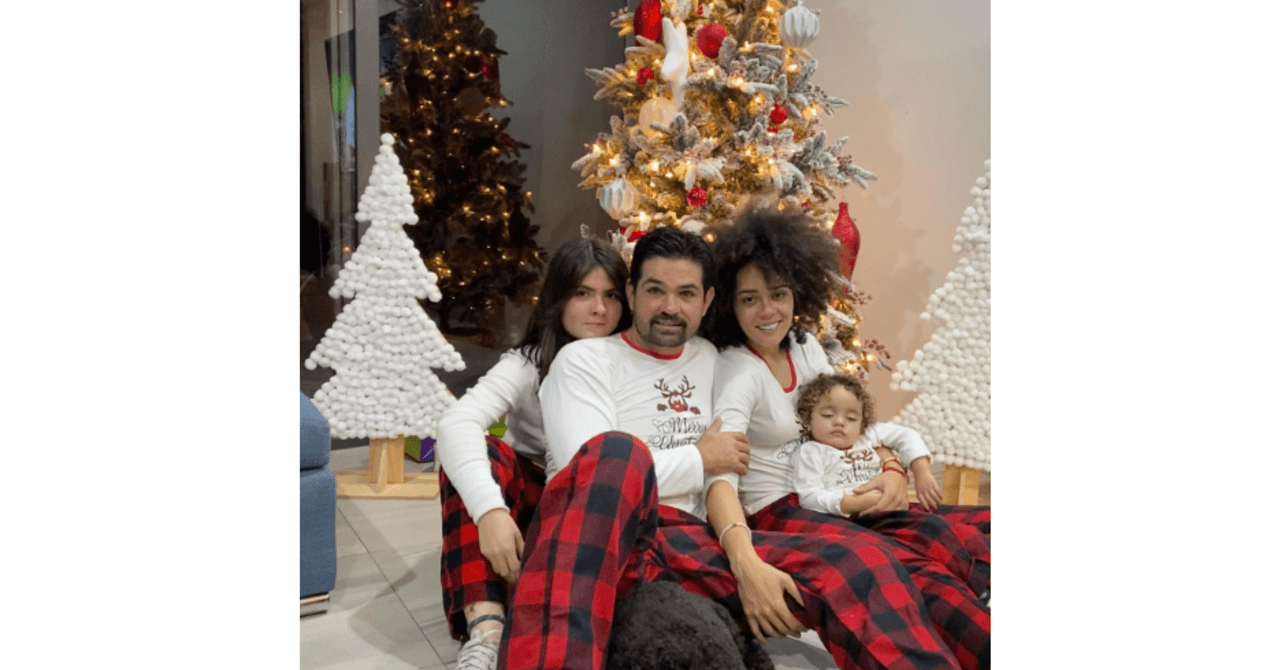 Ferdinando Valencia, Brenda Kellerman y familia