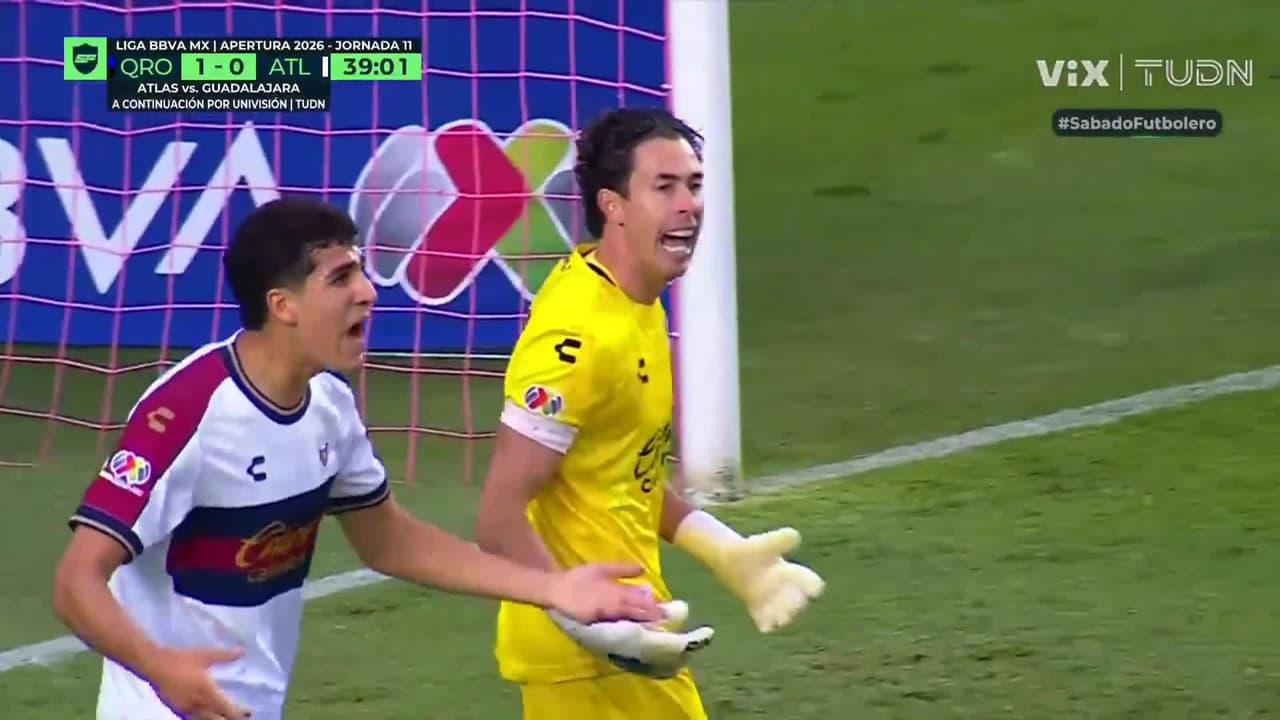 ¡Óscar Jiménez hace un atajadón que merece dar la vuelta al mundo!