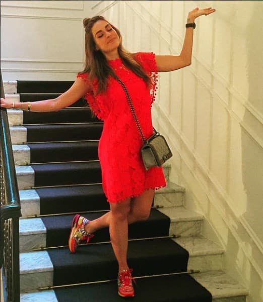 ¡Divina! Galilea siempre luce espectacular y los tenis le van muy bien a su atuendo.