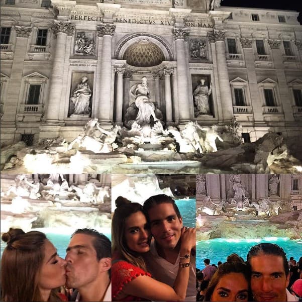 Derrochando caricias y muestra de amor en su visita por la monumental Fuente de Trevi.