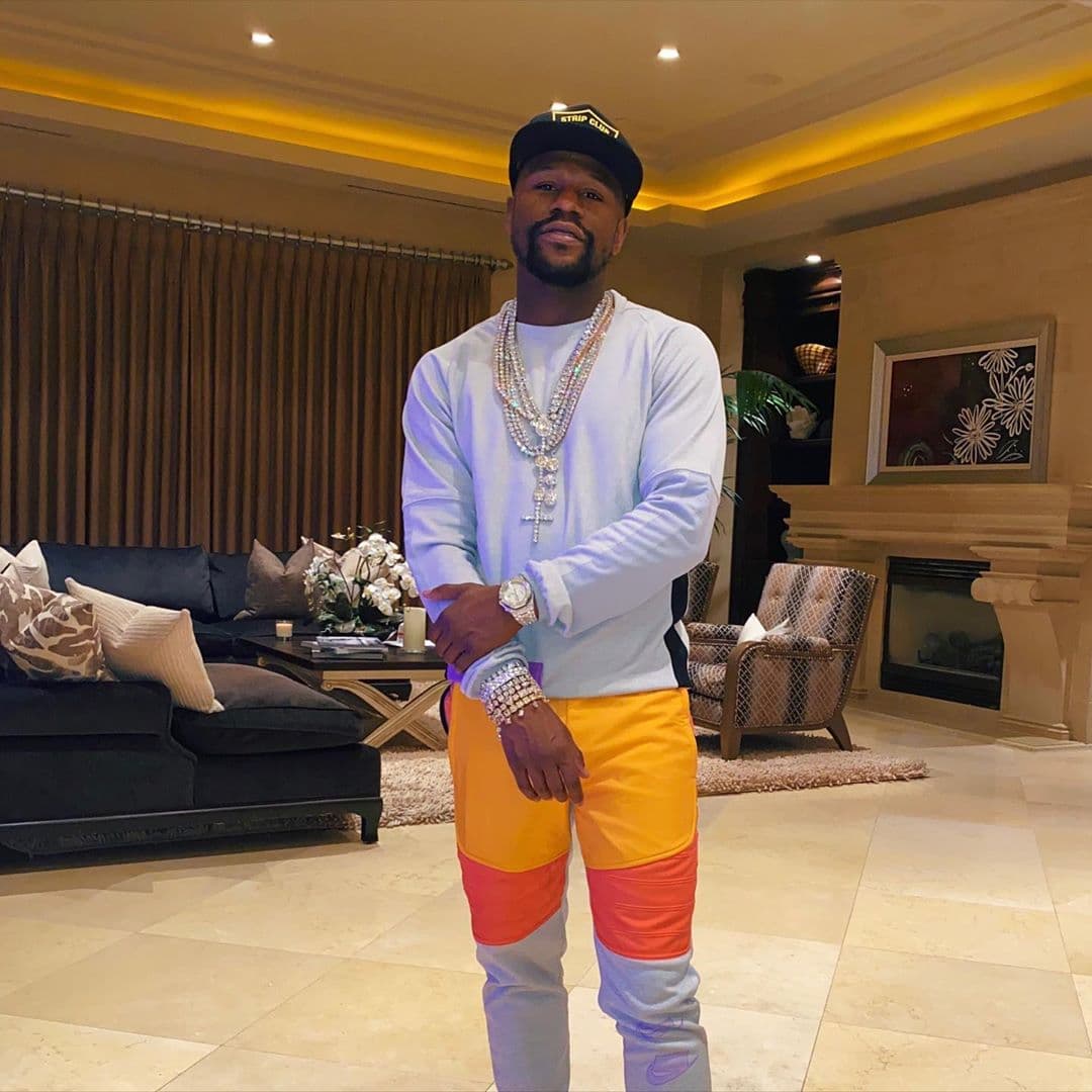 Aunque sea domingo y no vayas a salir, hay que vestirse bien, cómodo pero fashion.