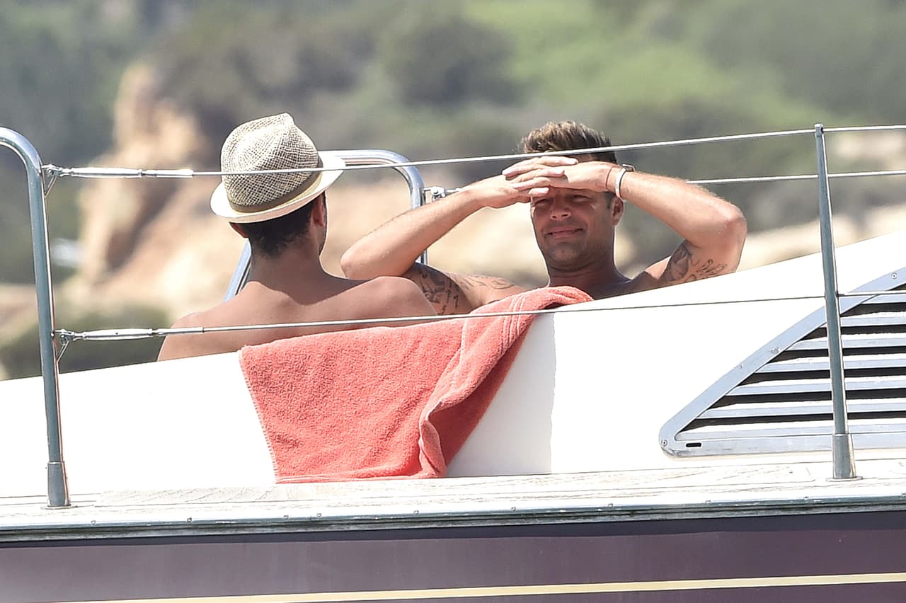 Ricky Martin está gozando la "vida loca".
