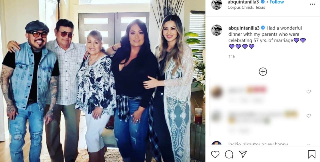 Tanto A.B. como Suzette compartieron esta foto de la cena que tuvieron con ellos para festejar. 
<br>