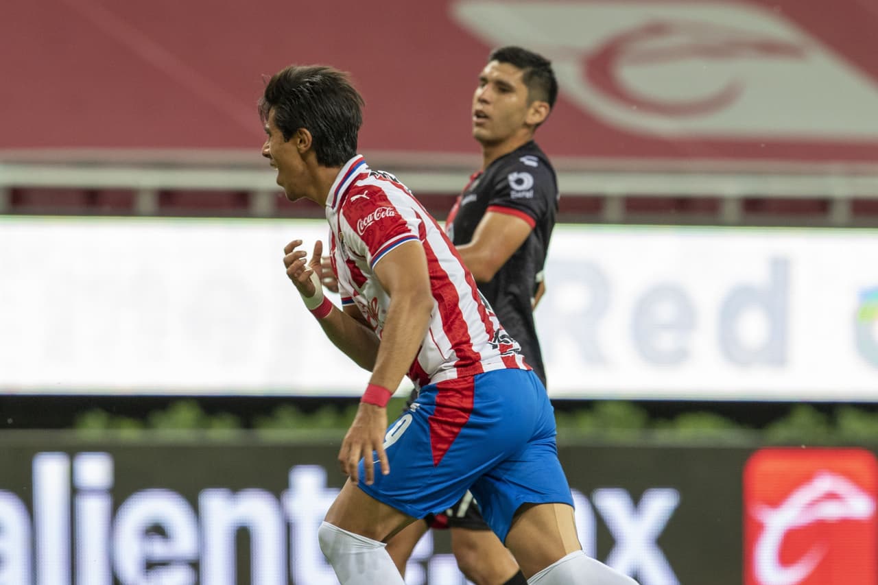 18. José Juan Macías - Chivas - 5 goles.