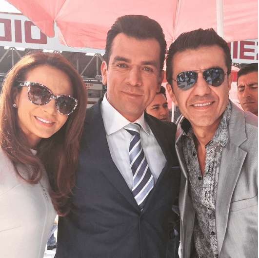Silvia Navarro, Jorge Salinas y Adrián Uribe, un equipo increíble.