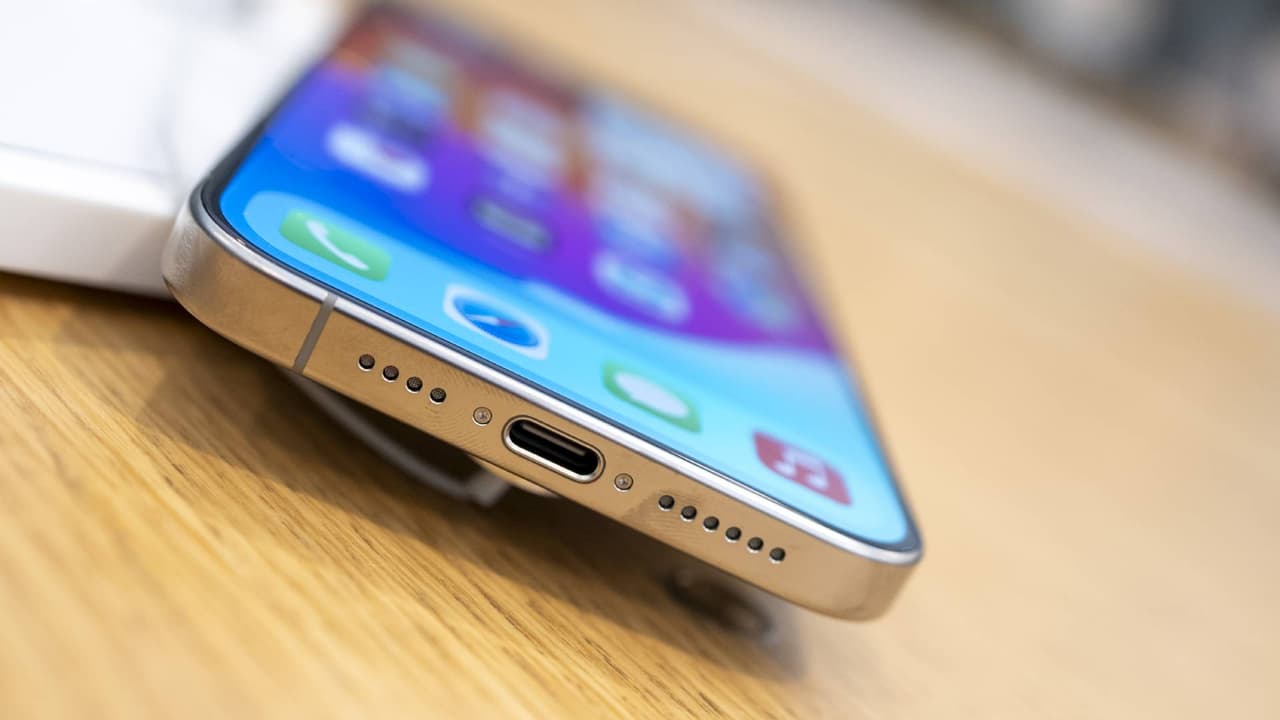 El impacto de los aranceles a los dispositivos electrónicos de uso diario