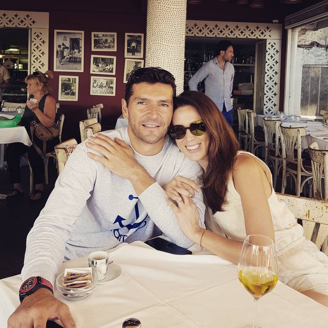 La pareja en esta ocasión no viajó con sus hijas, pero hemos visto en repetidas ocasiones imágenes de toda la familia Fuentes Bracamontes en lugares paradisiacos.