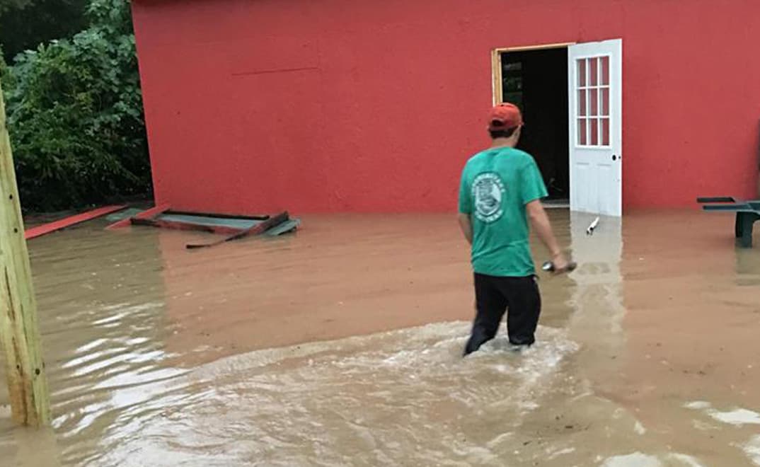 Pequeños poblados al norte de Houston sufren inundaciones tras las torrenciales lluvias: Conroe, Willis, Tomball, Brenham y Pinehurs