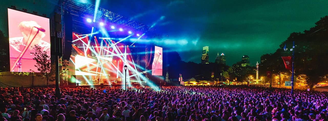 <b><a href="https://madeinamericafest.com/">Made in America Festival on the Benjamin Franklin Parkway (3 y 4 de septiembre)</a></b>. Made In America una vez más deja su huella en Benjamin Franklin Parkway el fin de semana del Día del Trabajo. Con las presentaciones de Bad Bunny y Tyler, the Creator, y la gran programación de hip-hop seguramente atraerá a miles de asistentes a la fiesta a la ciudad, convirtiendo al festival en uno de los eventos anuales más emblemáticos de Filadelfia.