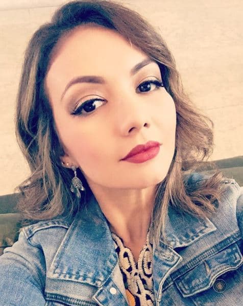 Lupita nació en Los Ángeles y es hija de Pedro Infante Jr, quien murió en 2009.