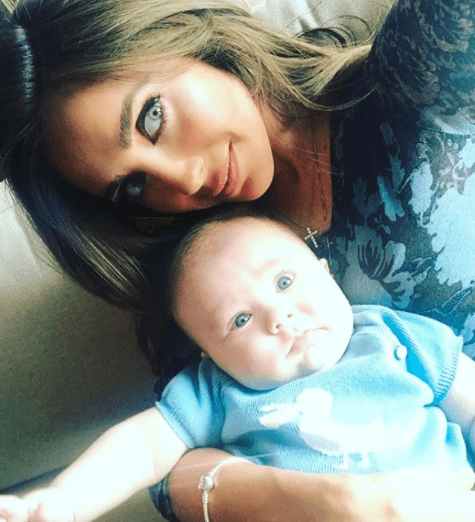 'Ojitos de cielo' es una de tantas formas en las que la actriz se refiere a Manuel.