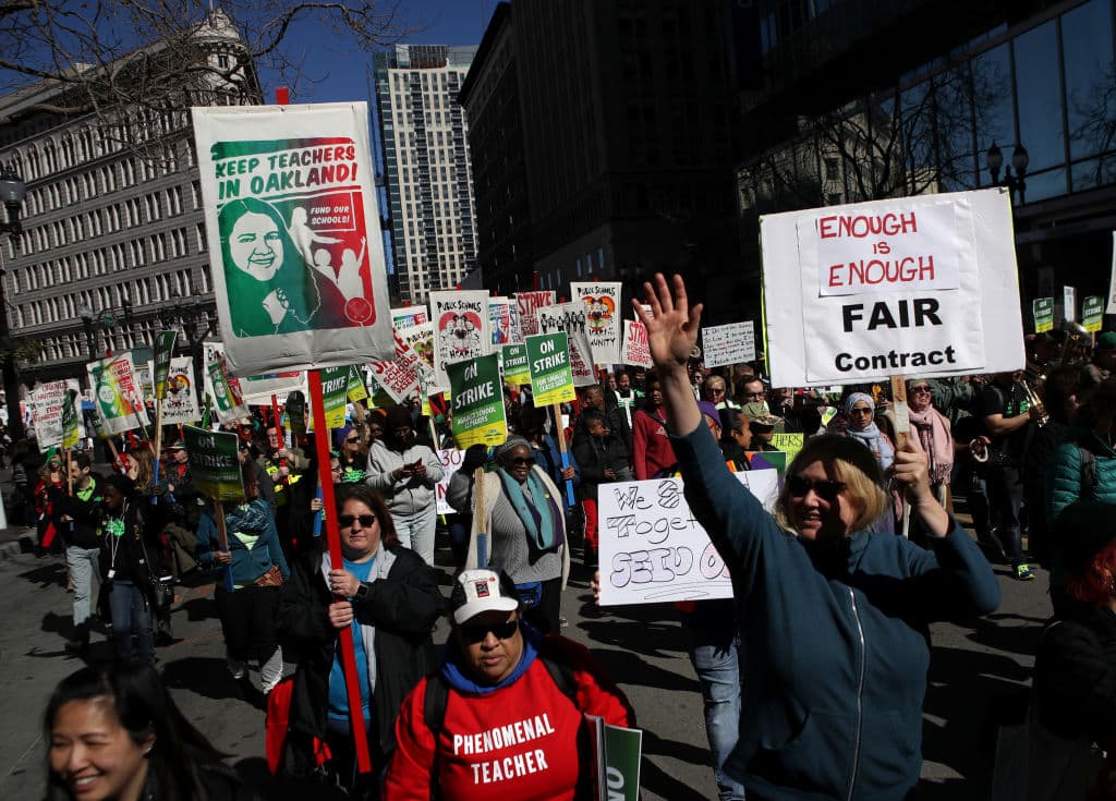 Los maestros de Oakland comenzarán su jornada de protestas frente a las 86 escuelas públicas de la ciudad.