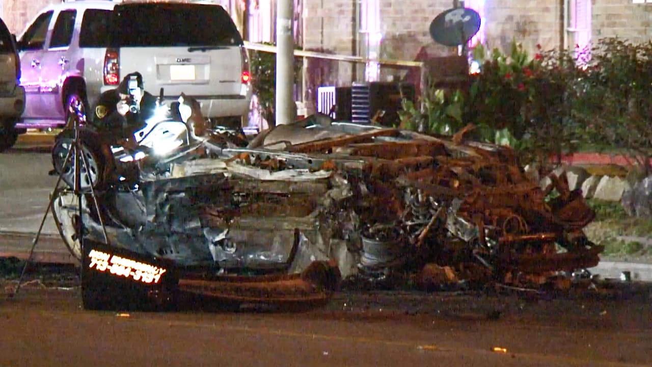 "Es un milagro de navidad que estos oficiales no murieron": jefe de policía sobre accidente al sureste de Houston