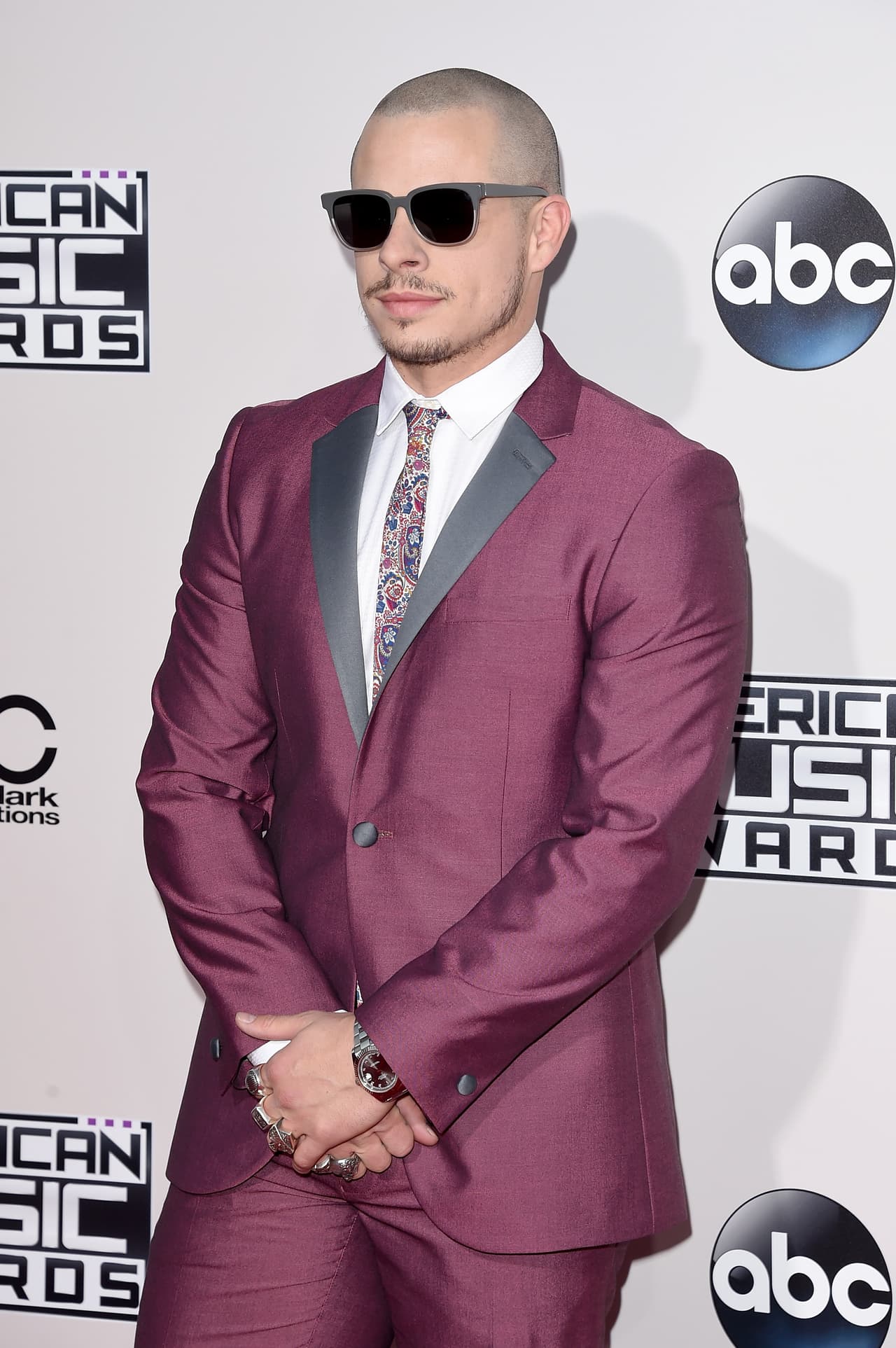 Casper se veía muy fashion.