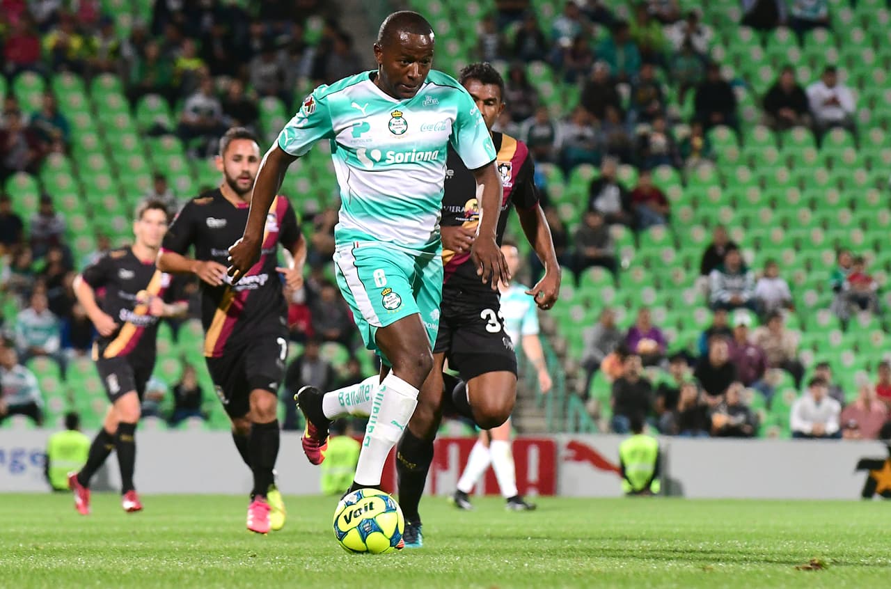 De Santos Laguna ya hay uno que parece tachado y sería el colombiano Mauricio Cuero. En el draft le buscarían un nuevo lugar.