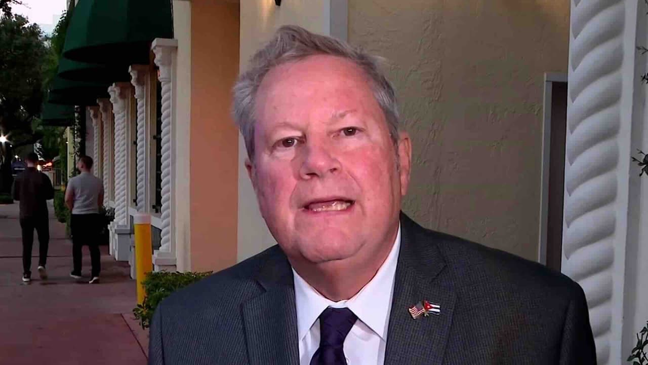 Jefe de misión diplomática de EEUU en La Habana dice que se acerca un cambio en Cuba