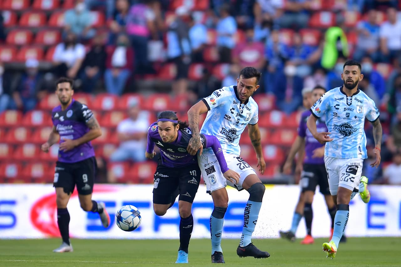 Los Gallos salen b ravos frente a Mazatlán y aseguran los puntos tras vencer 2-0 a los cañoneros.