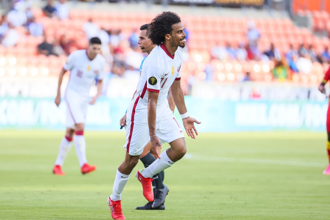 Catar se impuso con auroridad a Granada confirmando que viene en serio a la disputa de la Copa Oro.