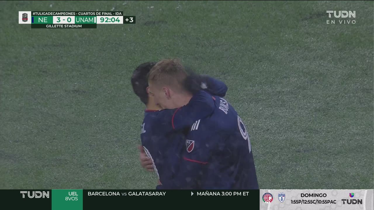 ¡Finiquita a Pumas! Doblete de Buksa para el 3-0 de Revolutions