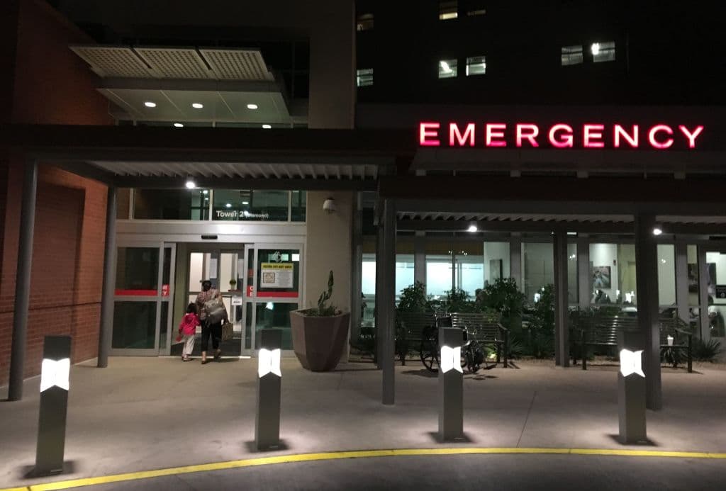 En la lista también está 
<b>Tucson, Arizona</b>. Con 
<b>80 homicidios</b>, rompió el récord de 2006. Los récord de 2021 llegan después de un año ya con datos muy dramáticos. En 2020, el conjunto del país vivió 
<b>un aumento del crimen del 30%, </b>según el informe anual del FBI. Ese incremento fue el mayor en toda la historia de esos registros, en 60 años. Esos datos todavía no están disponibles para 2021.