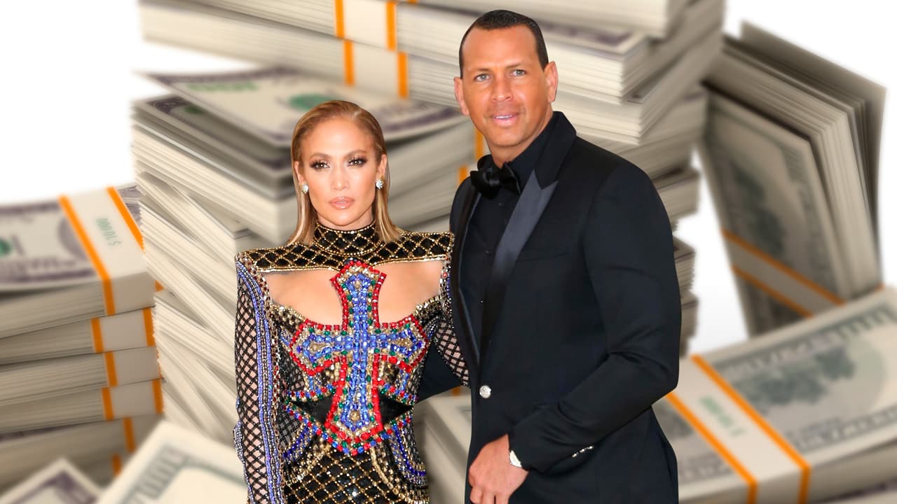 Puedes vestirte como JLo y A-Rod si tienes suficientes dólares para pujar (y si otros no pagan más)