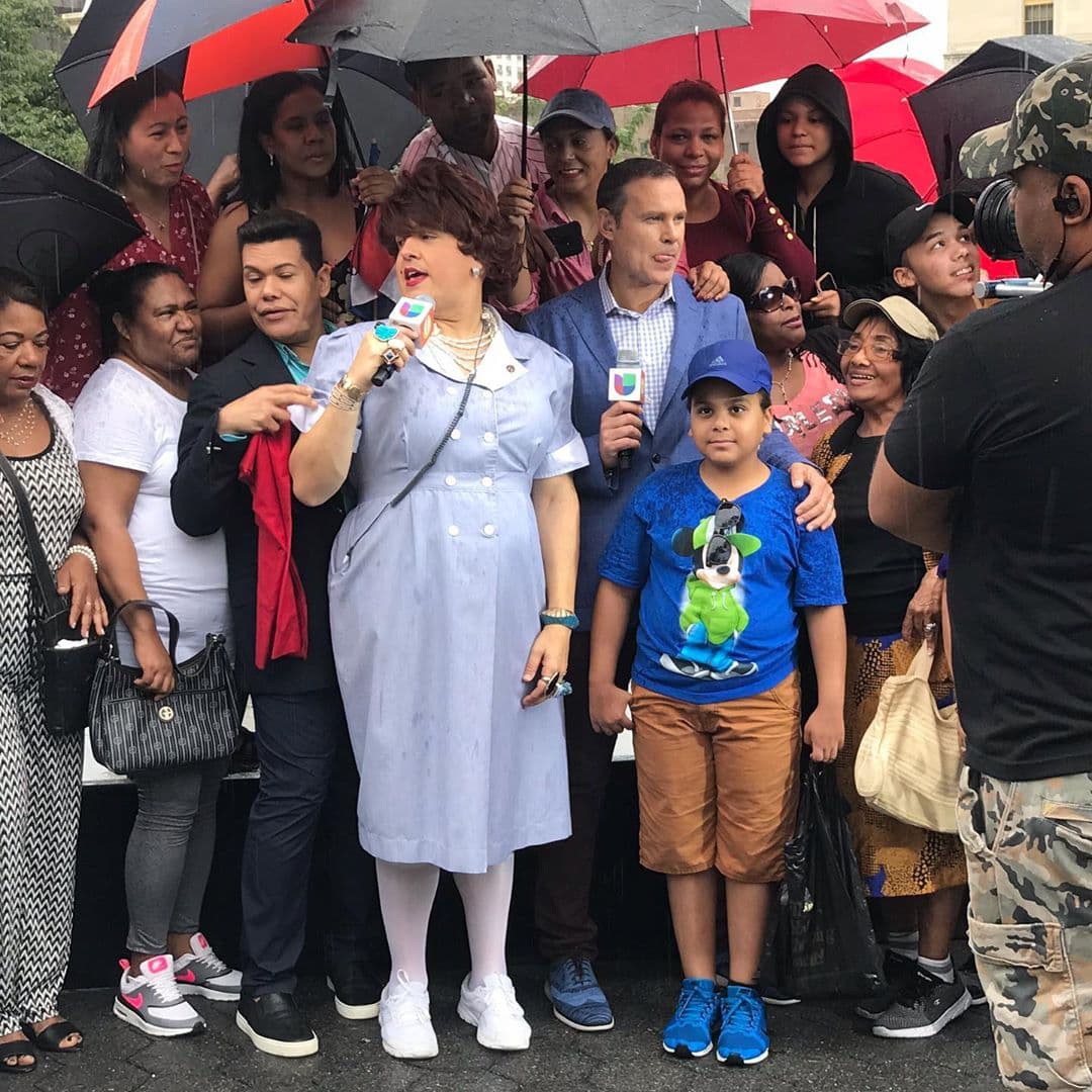 A pesar del impredecible clima en Nueva York, el público hispano se dio cita en Joyce Kilmer Park de la Gran Manzana. Doña Meche y Mela la Melaza también estuvieron presentes con sus ocurrencias.