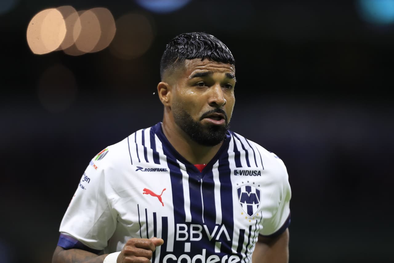 Cruz Azul y Rayados empataron 0-0 y dejaron todo para la vuelta en Cuartos de Final.