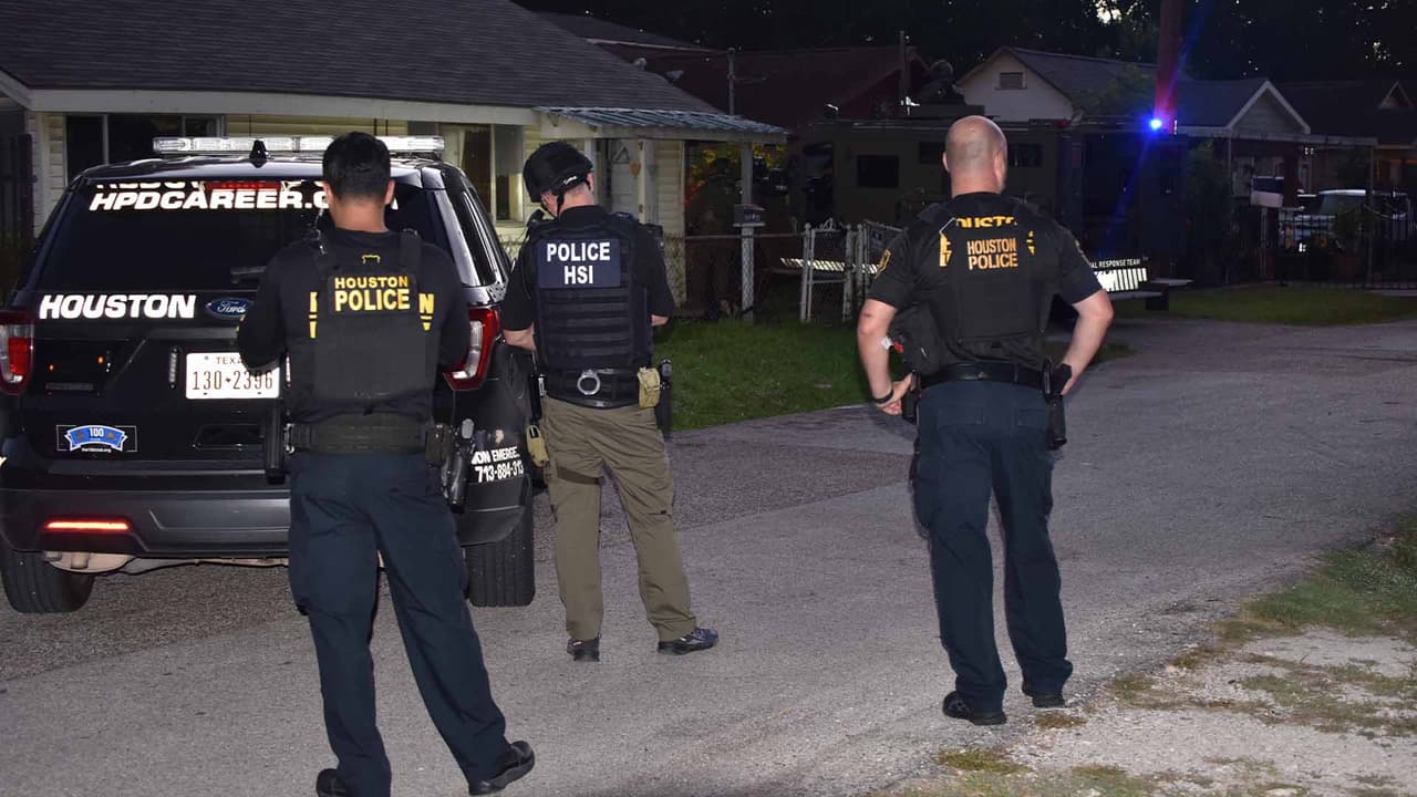 Policía investiga incidente que dejó a un niño de 5 años herido de bala por otro menor en Houston