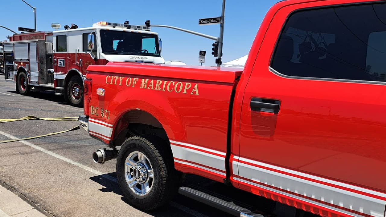 Evacúan Maricopa High School por amenaza de bomba; autoridades registran el campus