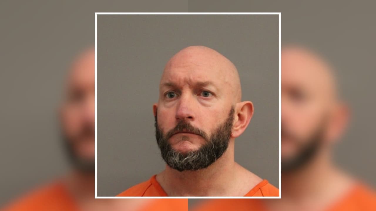 Sargento del condado Harris es arrestado por presunto intento de explotación infantil en investigación de Florida