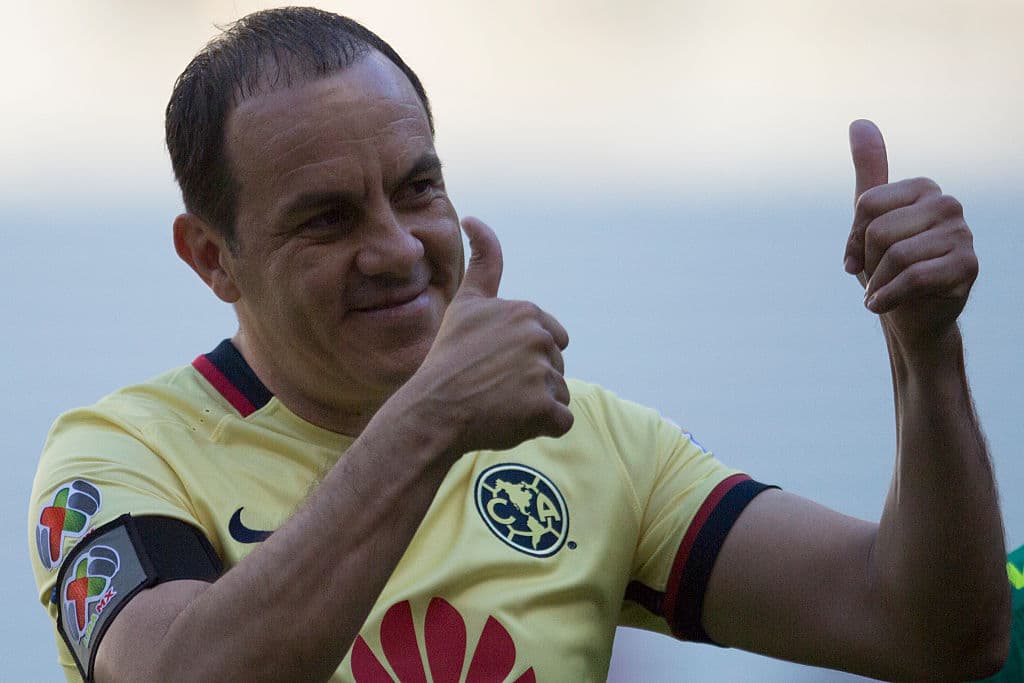 Cuauhtémoc Blanco pasó de brillar como futbolista a ocupar el cargo de Gobernador del Estado de Morelos en México.