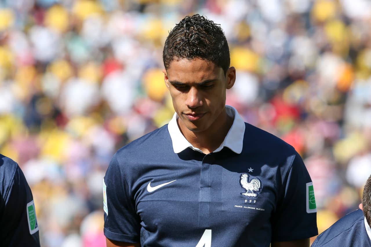Raphael Varane sufre una lesión y se pierde el clásico español