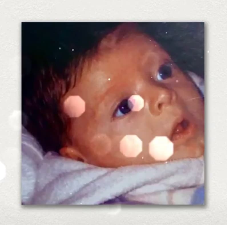 El pasado 4 de noviembre, Ana Bárbara celebró que su primogénito, Emiliano, cumplió 21 años de edad.