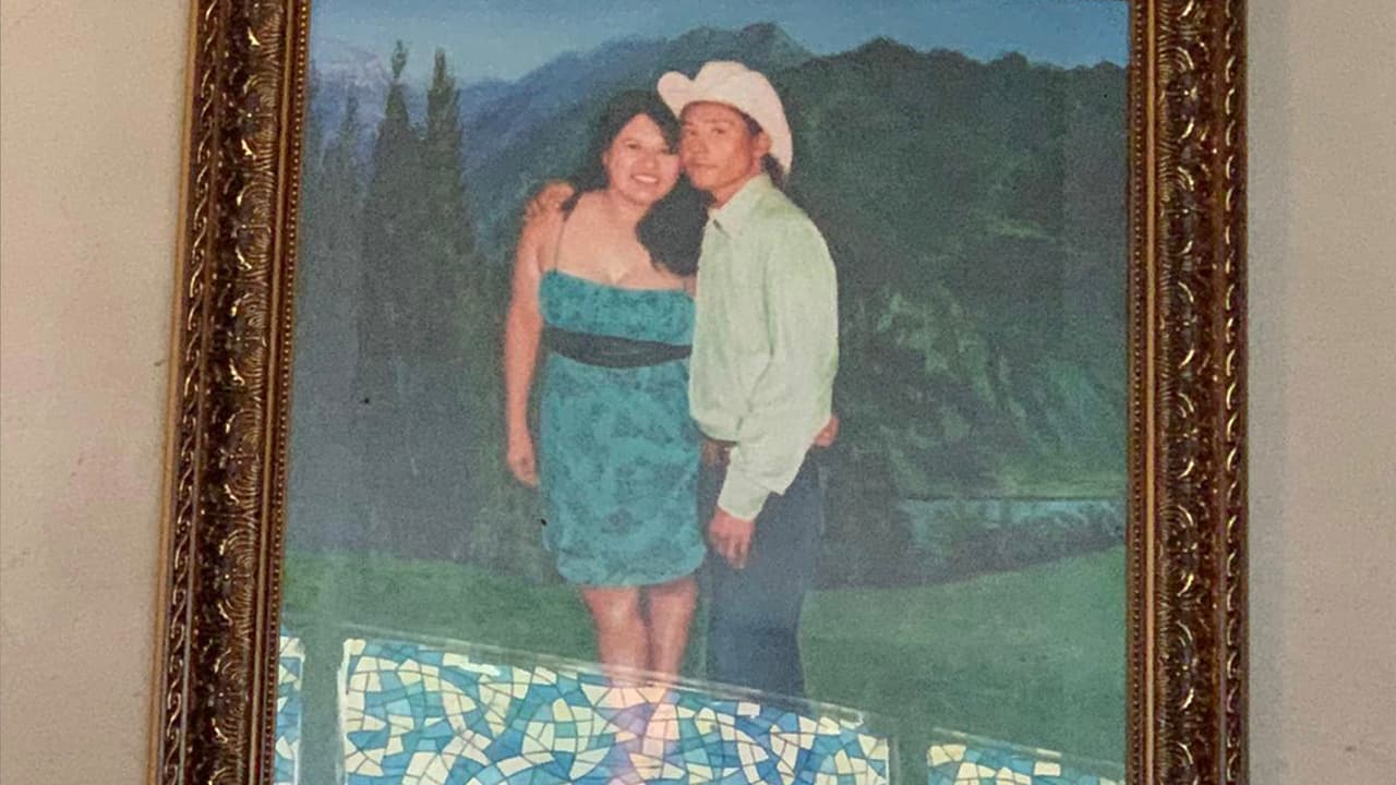 Su esposa y él estuvieron casados por 10 años.