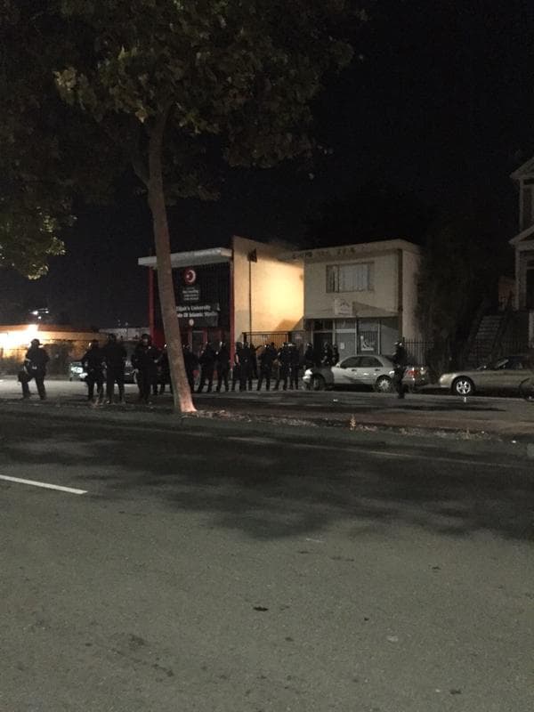 Usuarios de redes sociales compartieron fotos del bloqueo de la autopista 980 con el hashtag #JoeBart.