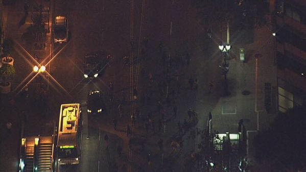 Usuarios de redes sociales compartieron fotos del bloqueo de la autopista 980 con el hashtag #JoeBart.