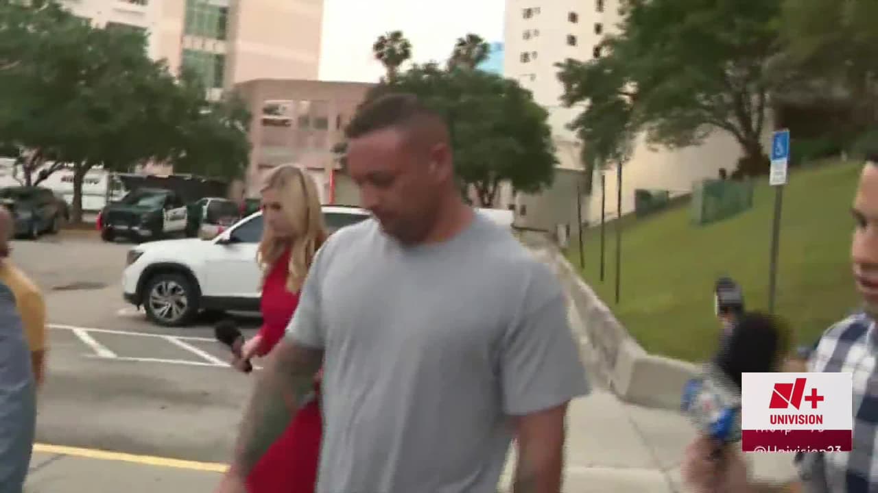 Bombero de Broward es acusado de agredir a un paciente de 65 años