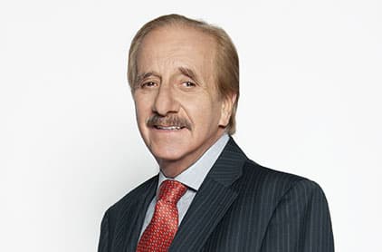 Es sobrina de Don 
<b>Benito Castro,</b> considerado como un primer actor en México, pues su famosa sobrina es hija del cantante Javier Castro, integrante del grupo 'Los hermanos Castro'.