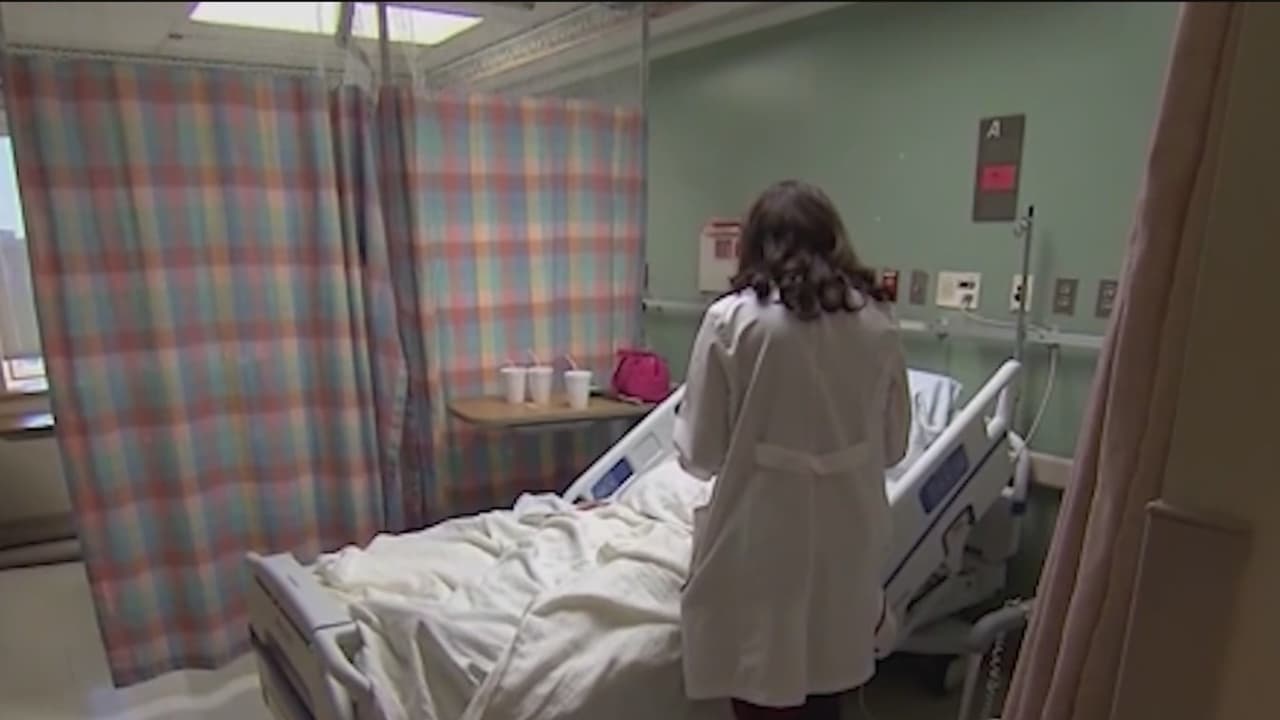 ¿Qué tan peligrosa es la ciclosporiasis o 'diarrea explosiva' y quiénes son los más vulnerables?