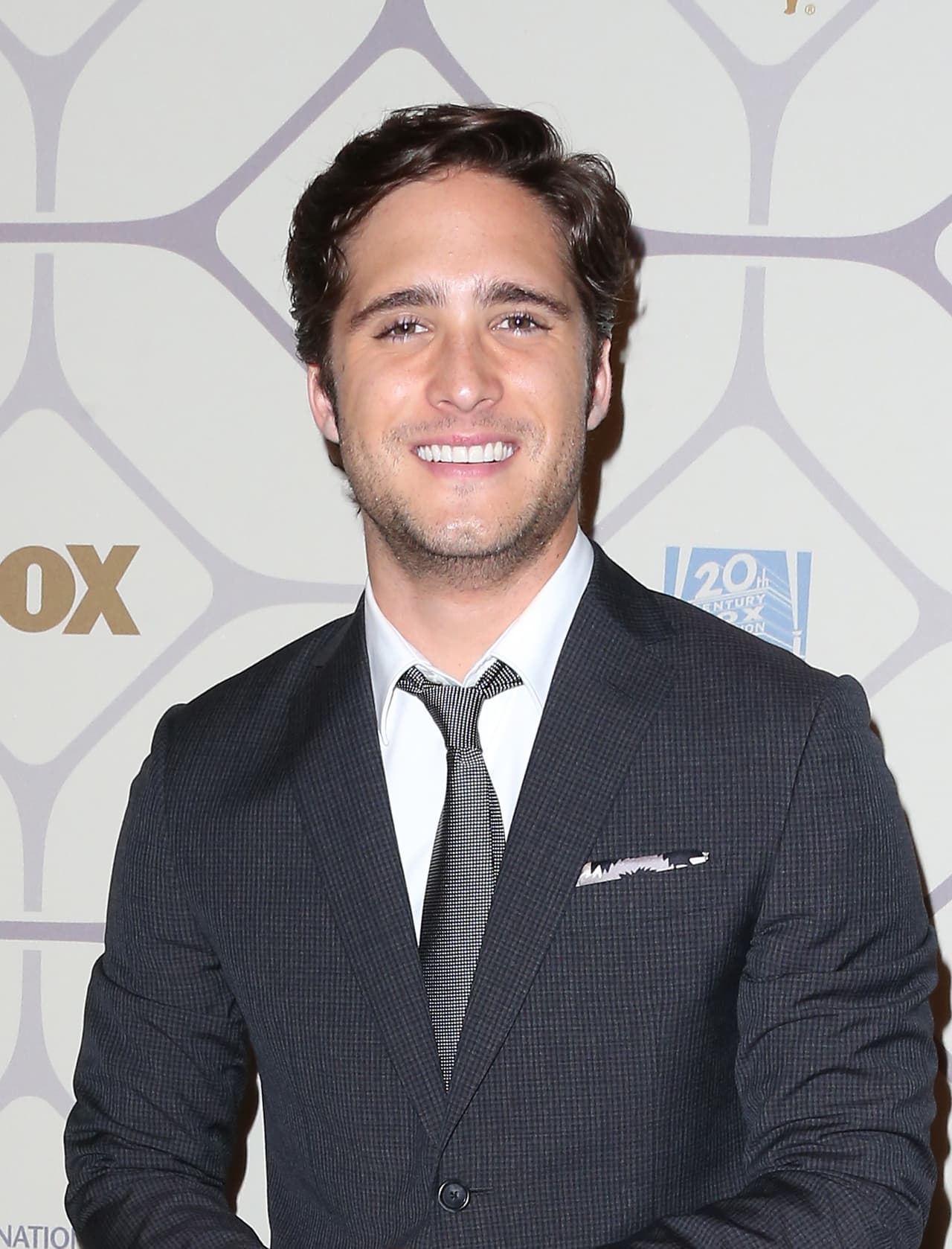 La periodista reportó en su cuenta de Instagram que los actores han tenido algunas citas.